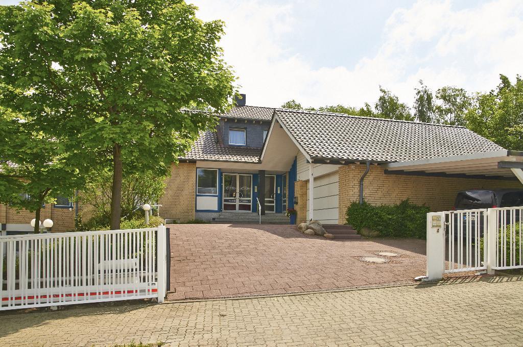 Hotel BonaMari Salzgitter-Bad Esterno foto