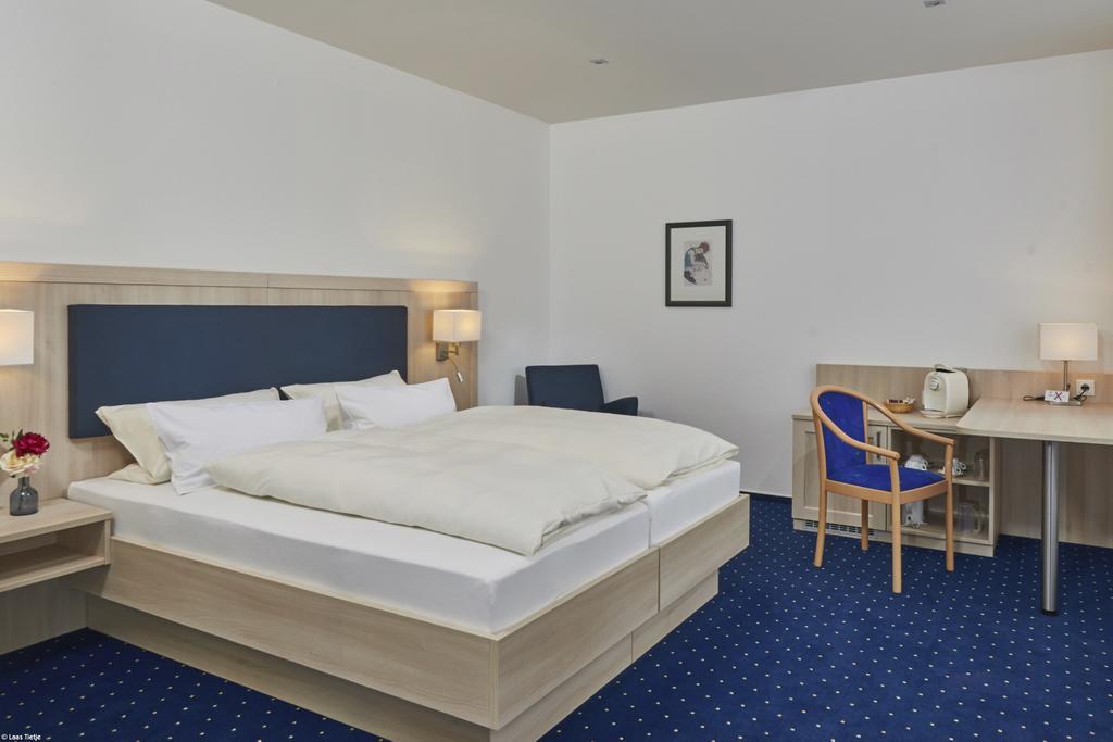 Hotel BonaMari Salzgitter-Bad Esterno foto